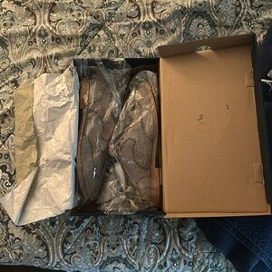 Cole Haan Men’s suede dress shoes, Size 10M US